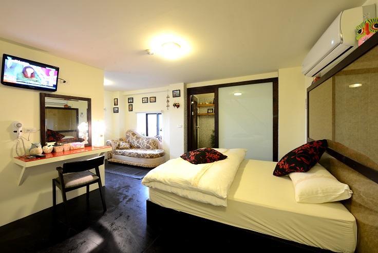 Bed and Breakfast Windsor'S Breeze Цзюфэнь Экстерьер фото